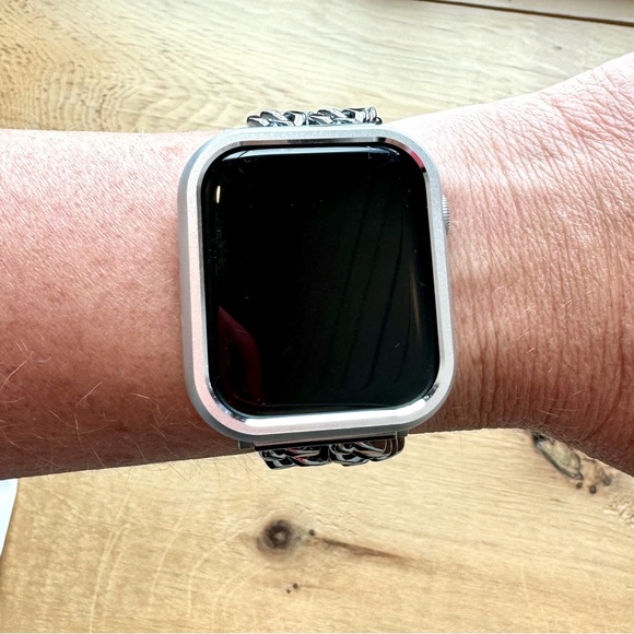 Double chain Apple Watch strap - adjustable. - Picture 6 of 7